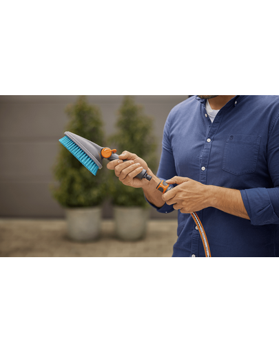 GARDENA Cleansystem szczotka ręczna twarda M