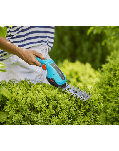 GARDENA ComfortCut Li vezeték nélküli fűszegélynyíró és bokornyíró olló
