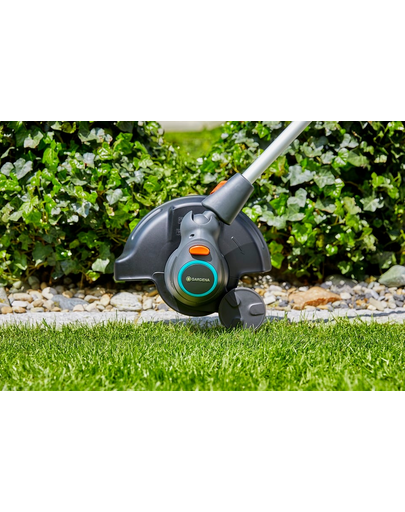 GARDENA Fűnyíró ComfortCut 550/28